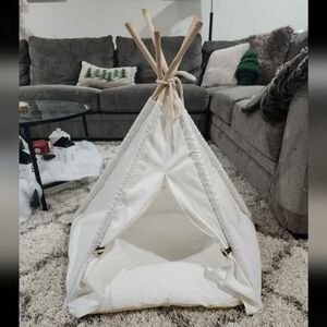 Pet Teepee Bed/Tent for Dogs or Cats